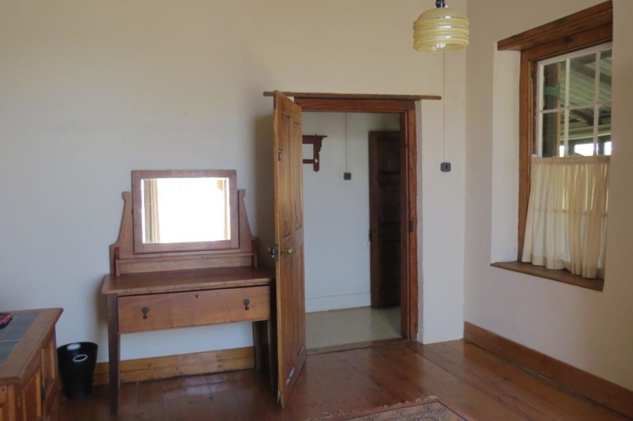 5 Bedroom Property for Sale in Stilbaai Oos Western Cape